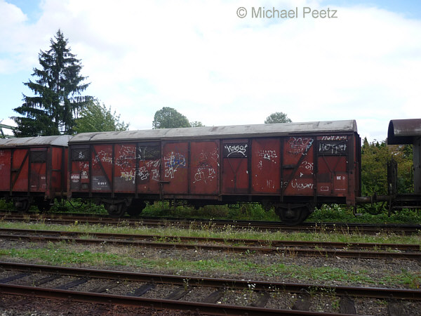 61609